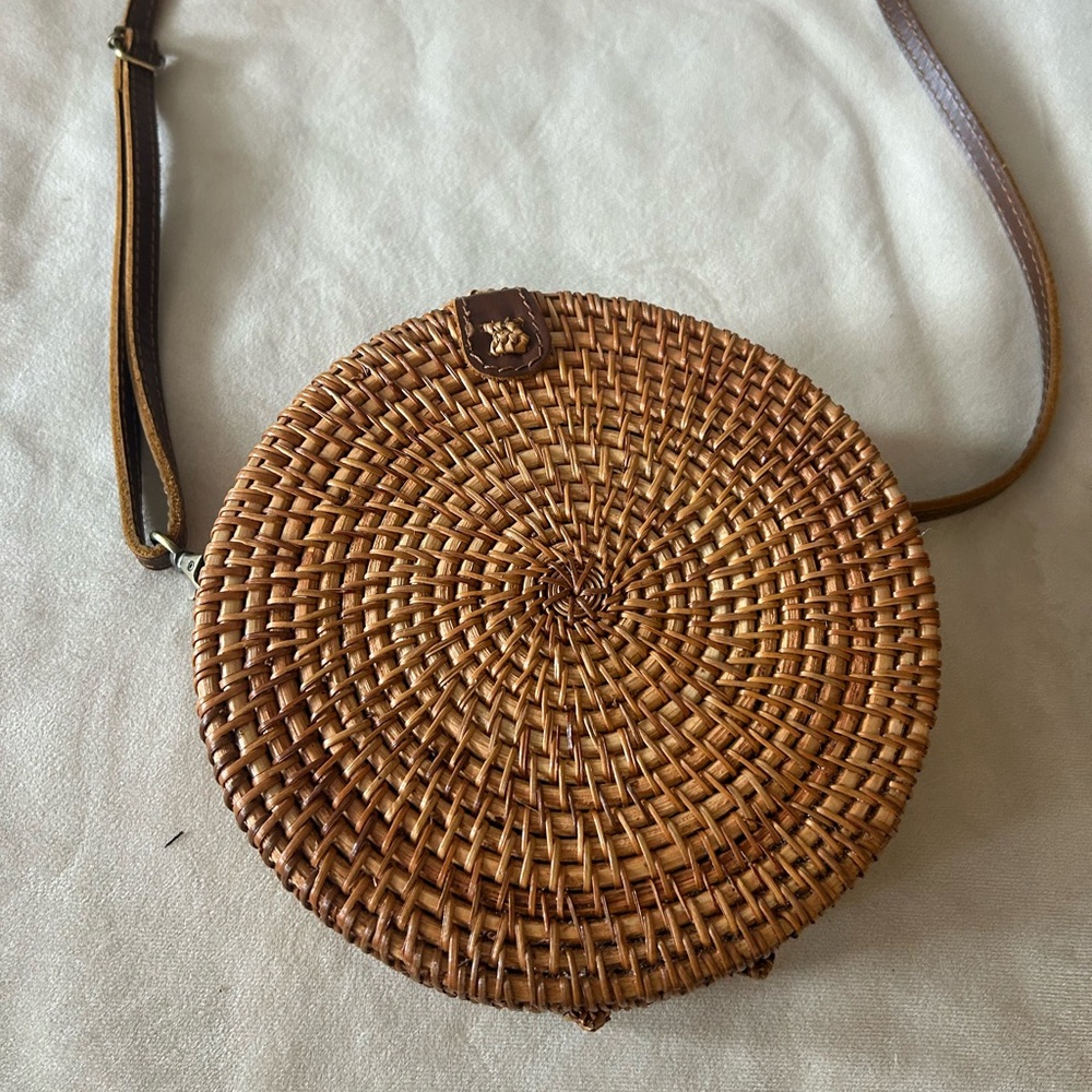 Round Woven Rattan Crossbody Bag - Brown